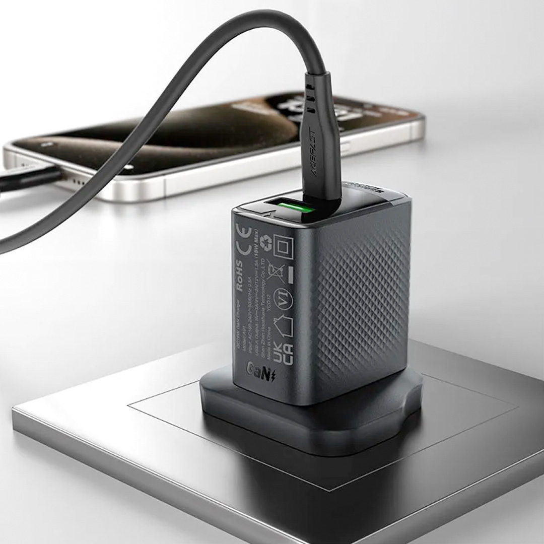 AceFast A99 PD30W GaN (USB-C+USB-A) Charger (UK) - Image 4