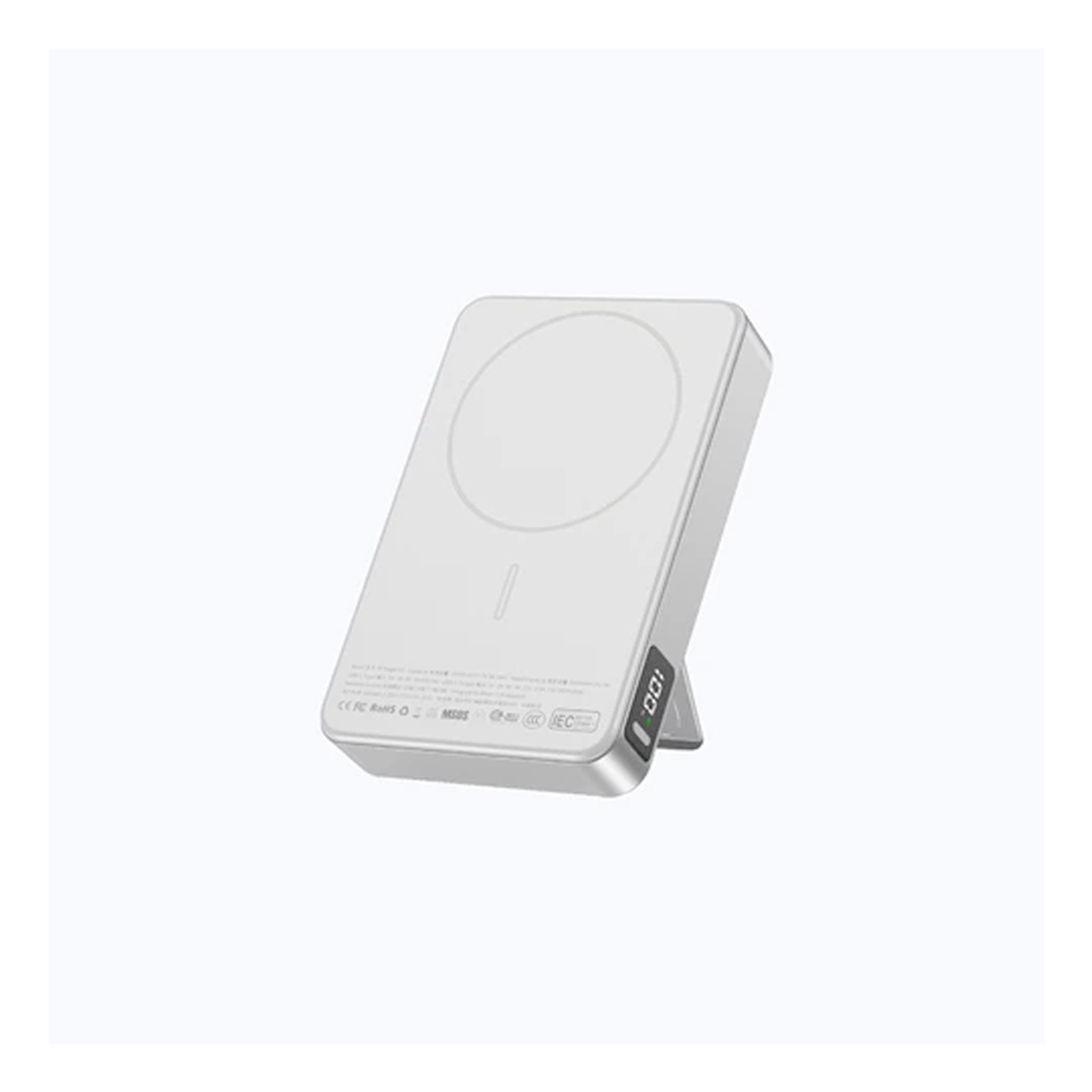 MAZER MagAir20 10,000 mAh Magnetic Wireless Power Bank - Image 4